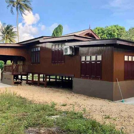De Rhumaa Homestay กัวลาตรังกานู ภายนอก รูปภาพ