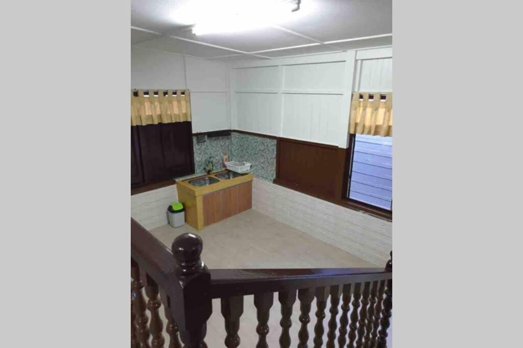De Rhumaa Homestay กัวลาตรังกานู ภายนอก รูปภาพ